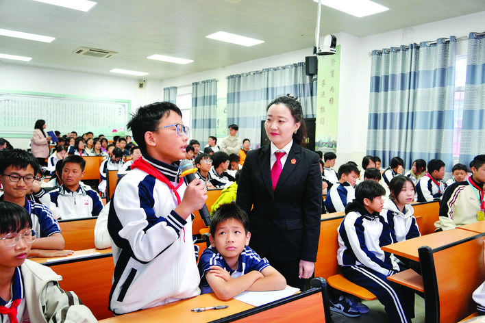 d104d98d-12e7-4fcc-a8ee-16fa448ee27e.jpg